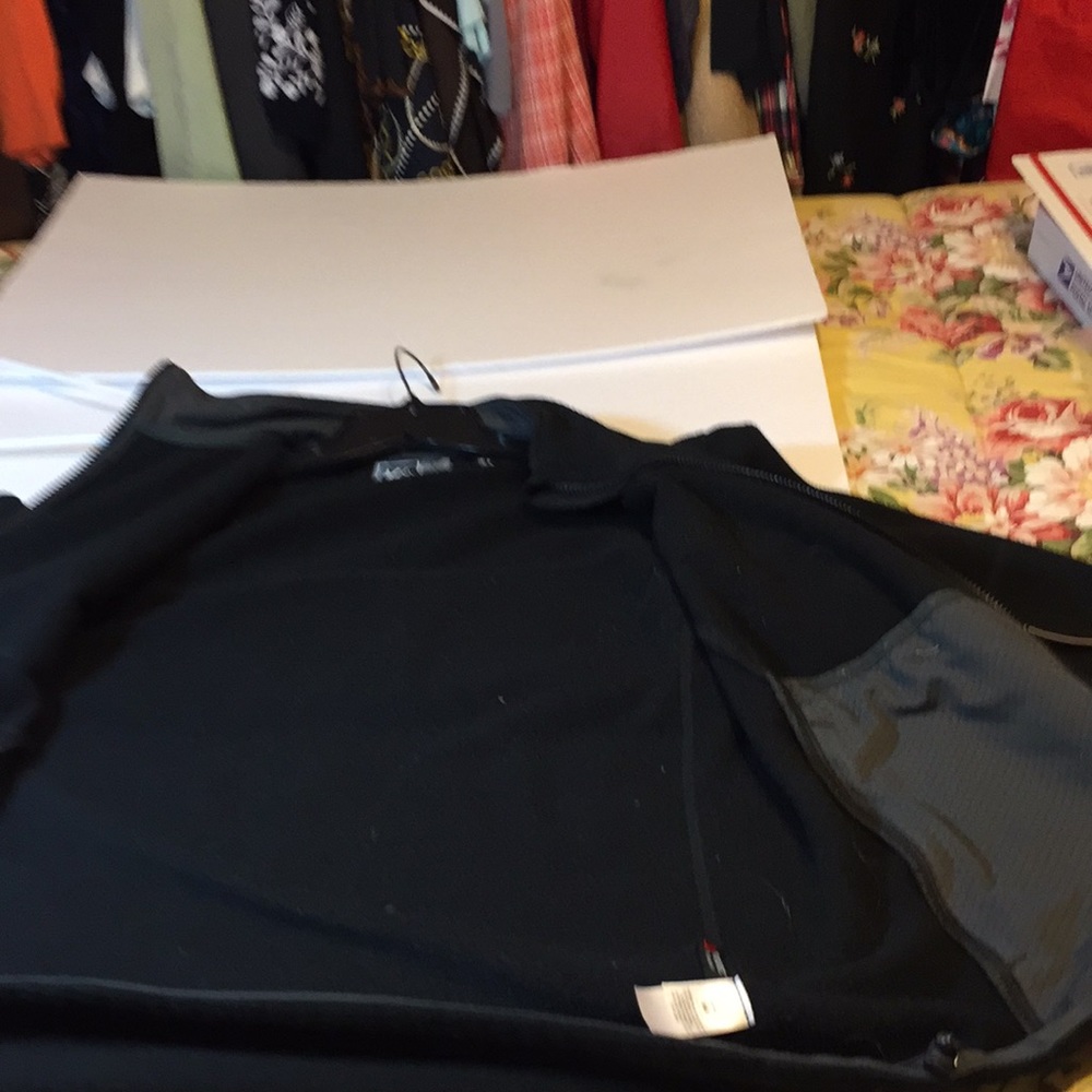 REI Black Full Zip Zip In Polartec Thermal Pro Jacket Size Medium - Picture 5 of 16